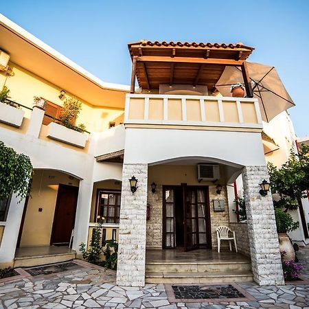 Erato Hotel Apartments Rethymno  Ngoại thất bức ảnh