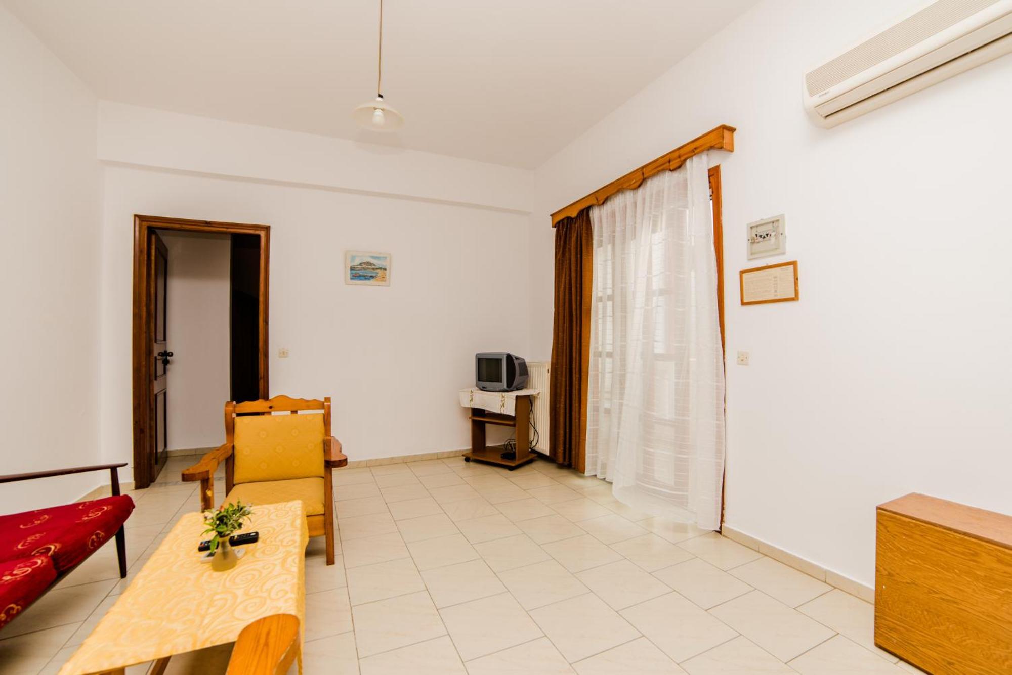 Erato Hotel Apartments Rethymno  Ngoại thất bức ảnh