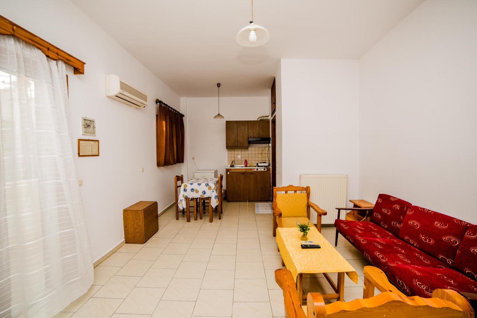 Erato Hotel Apartments Rethymno  Ngoại thất bức ảnh