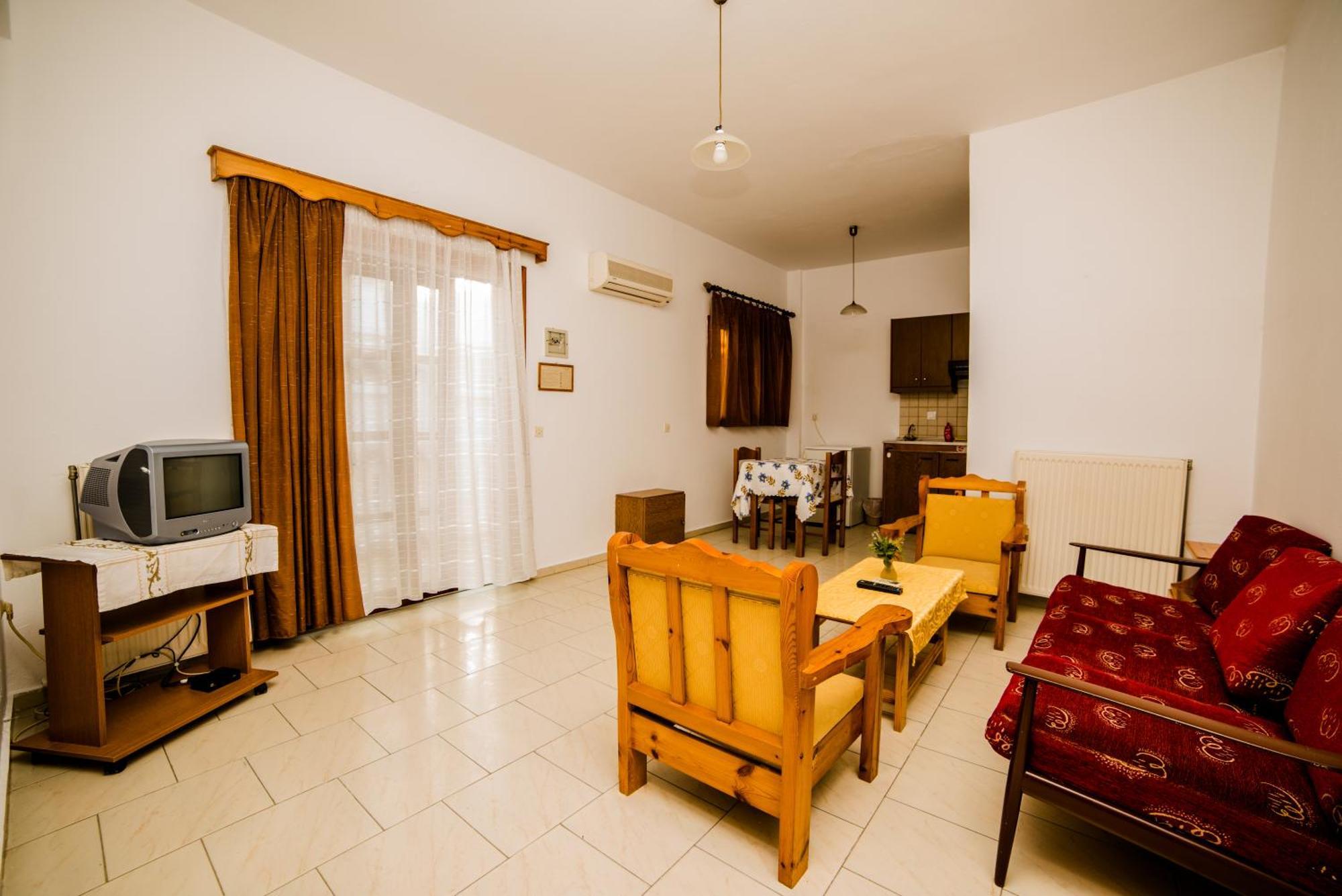 Erato Hotel Apartments Rethymno  Ngoại thất bức ảnh